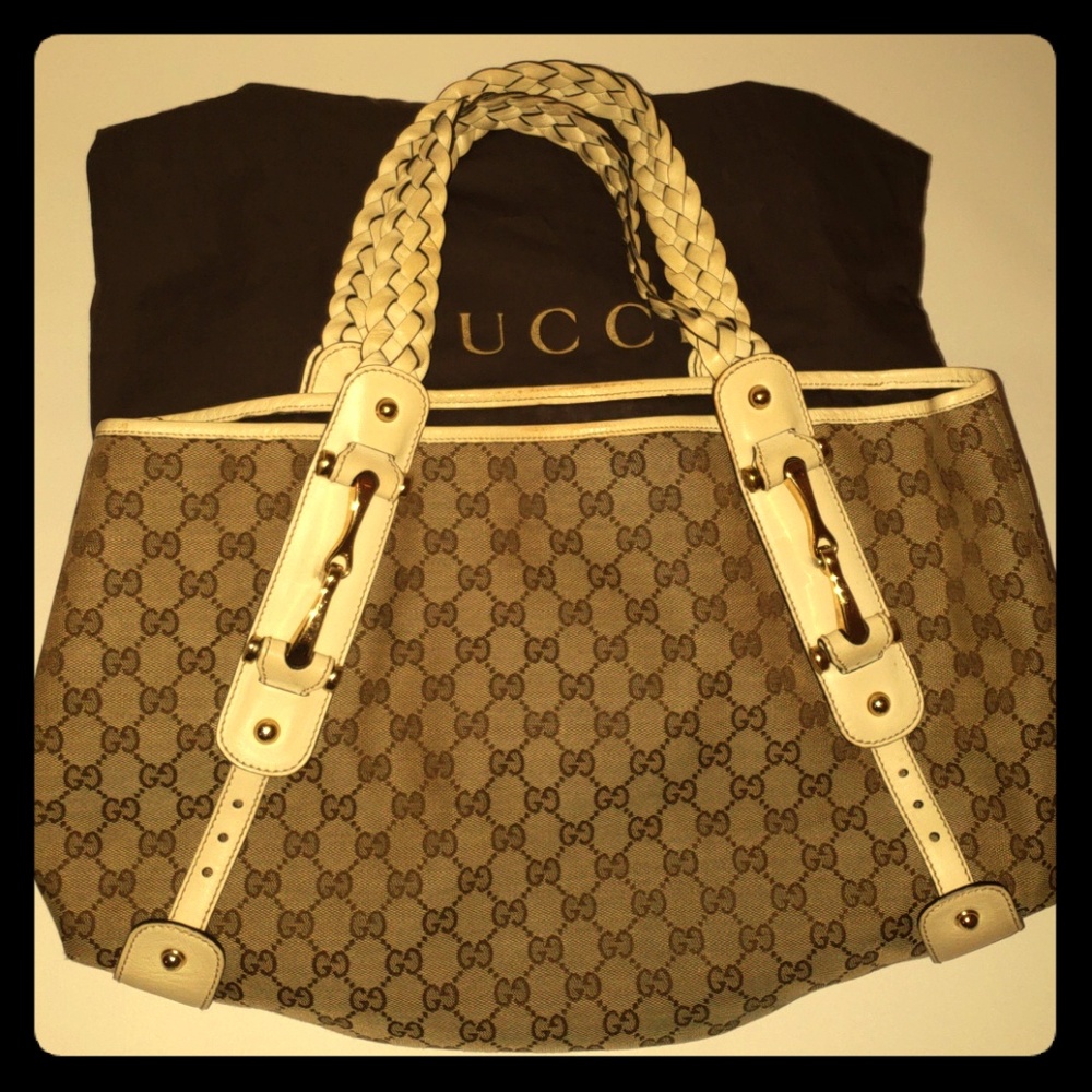 Gucci monogram medium Pelham shoulder bag